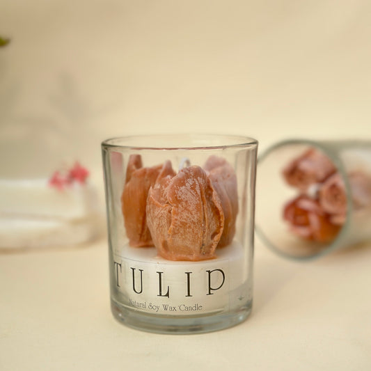 Tulip candle